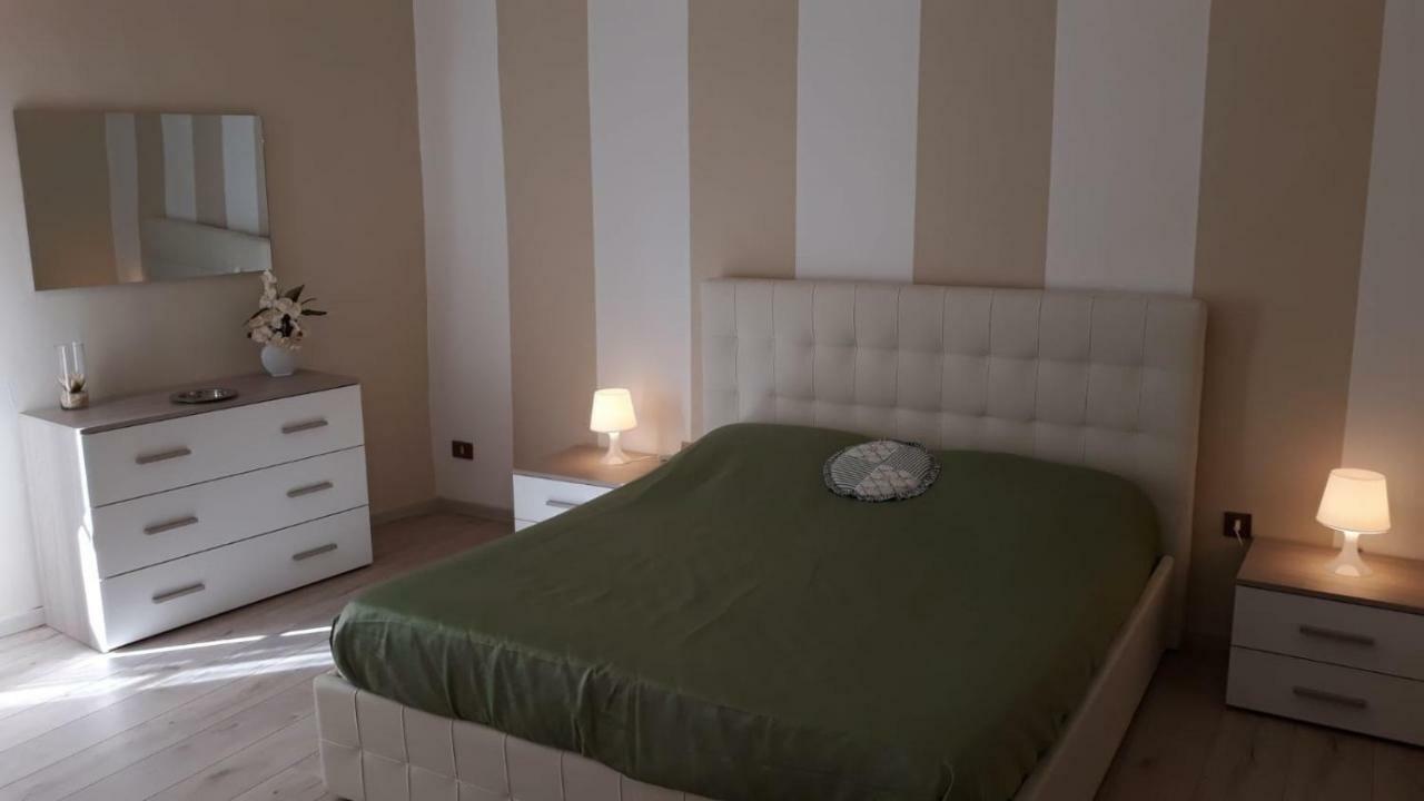 Palazzo Colombini Apartment ルッカ エクステリア 写真